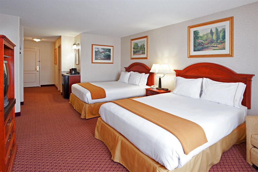 Holiday Inn Express & Suites - Sharon-Hermitage, An Ihg Hotel West Middlesex Camera foto