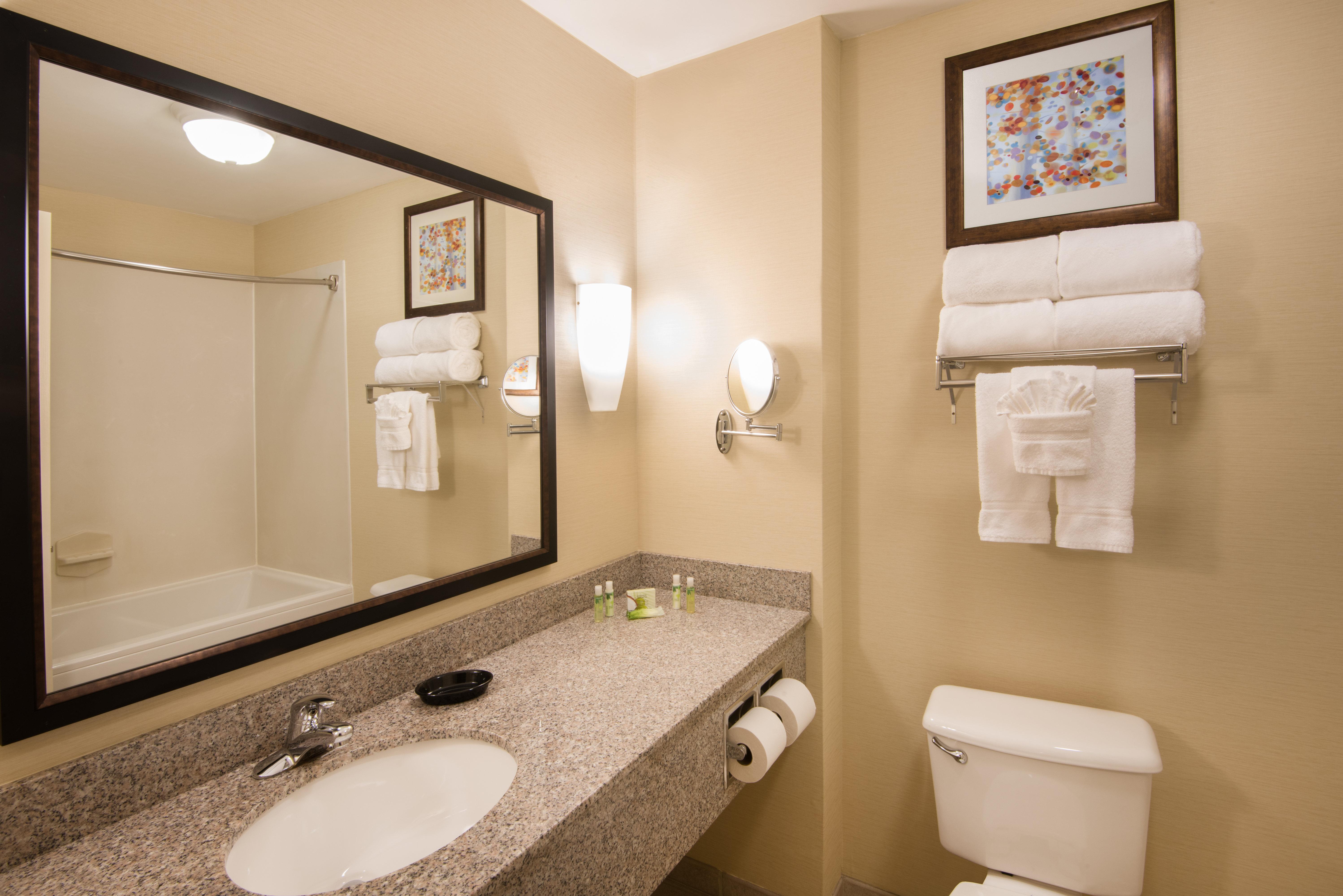 Holiday Inn Express & Suites - Sharon-Hermitage, An Ihg Hotel West Middlesex Esterno foto